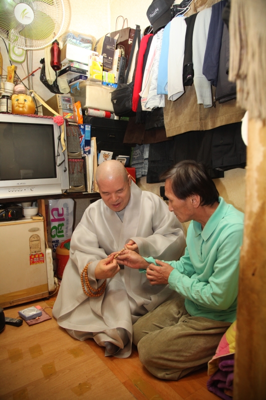 2015.10.08_영등포구 쪽방촌 방문 (3)